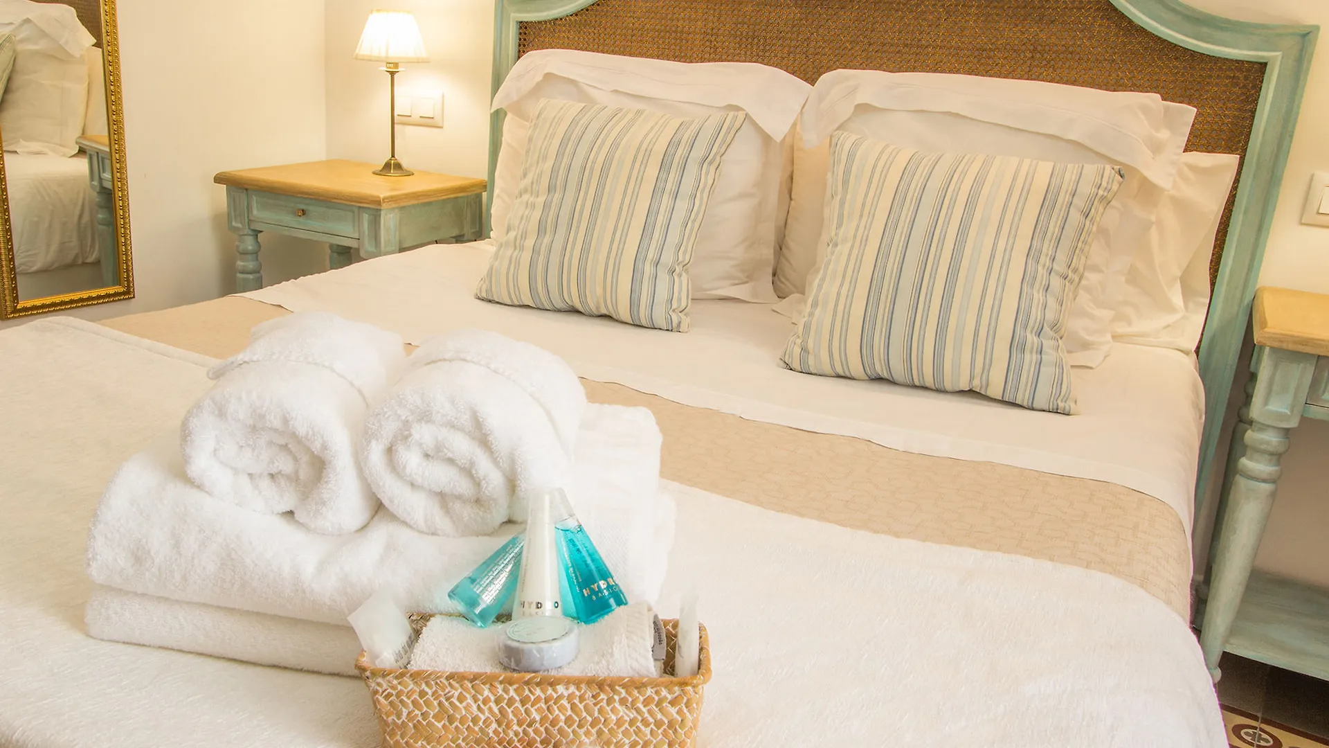 ****  סולר Hotel Can Abril ספרד